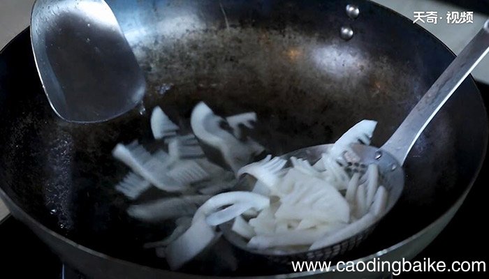 冬笋炒腊肉的做法 怎么做冬笋炒腊肉