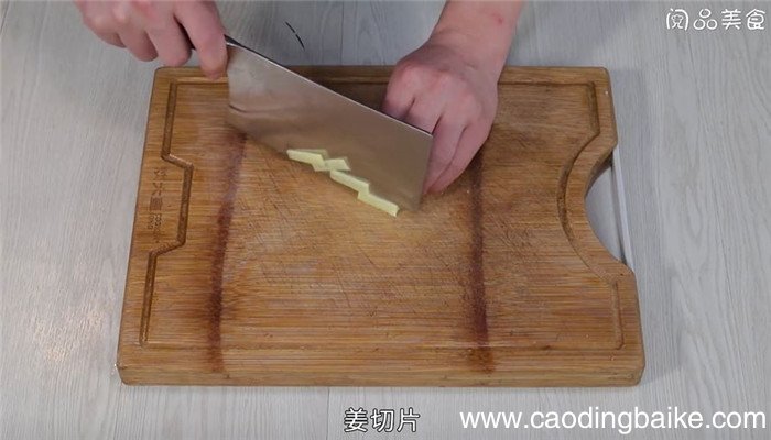 黑豆生鱼汤怎么做 黑豆生鱼汤的做法