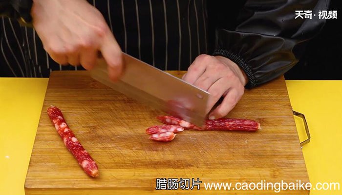 腊肠炒蒜苔做法腊肠炒蒜苔怎么做