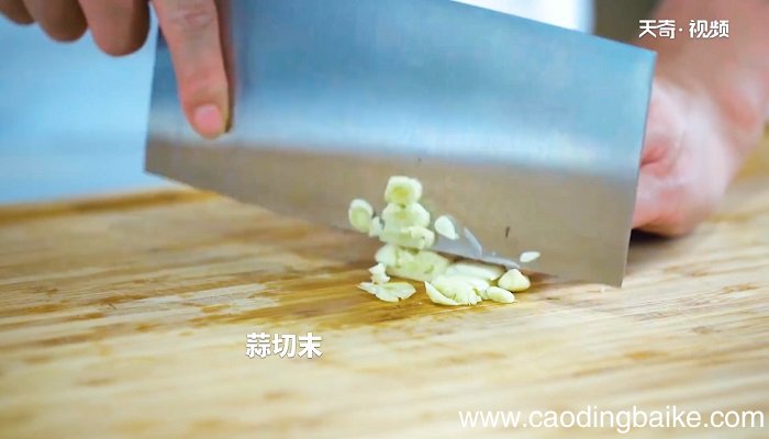 蒜苗腊肉怎么做 蒜苗腊肉咋做