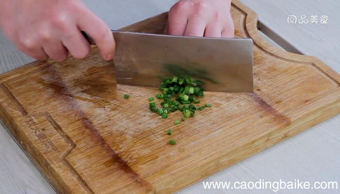 五花肉炖鸭血的做法五花肉炖鸭血怎么做