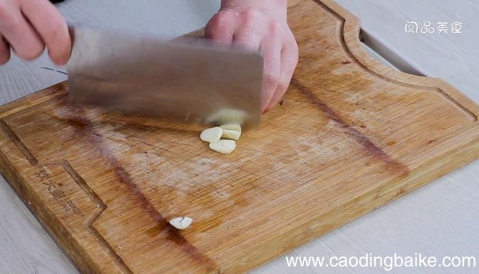 五花肉炖鸭血的做法五花肉炖鸭血怎么做