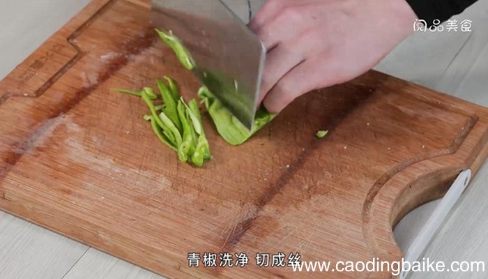面筋青椒的做法 面筋青椒怎么做