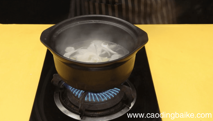 蘑菇猪瘦肉汤 蘑菇猪瘦肉汤的做法