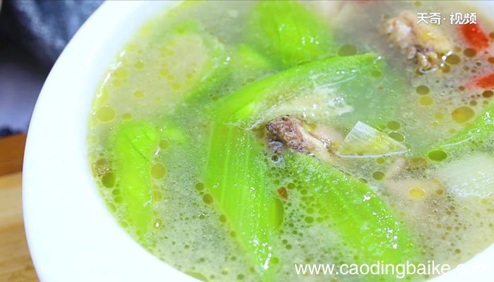 丝瓜炖鸡怎么做 丝瓜炖鸡