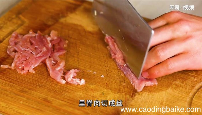 家常肉丝炒面怎么做 家常肉丝炒面
