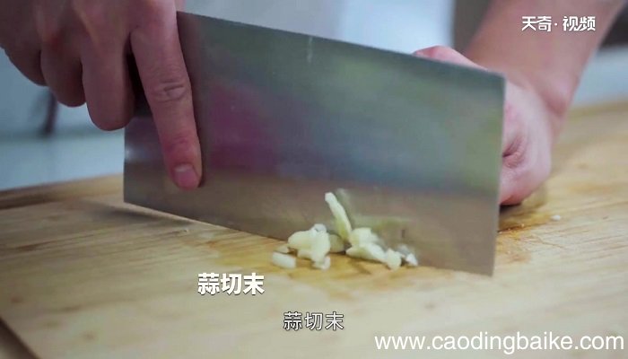 青椒炒鸡肉丝的做法 青椒炒鸡肉丝怎么做