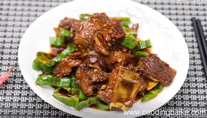 香辣排骨怎么做 香辣排骨的做法