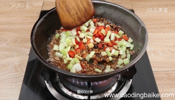 芹菜甜椒碎牛肉的做法 芹菜甜椒碎牛肉怎么做好吃