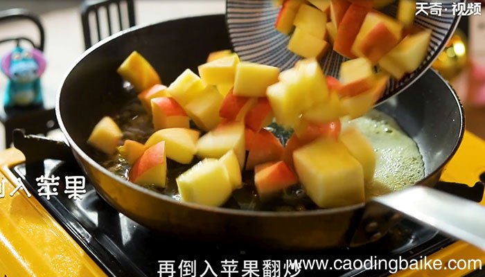 手抓饼苹果派的做法 手抓饼苹果派怎么做