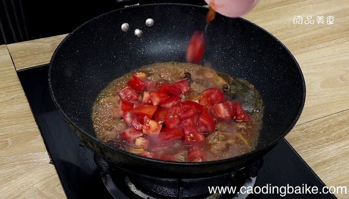 牛肉炖柿子的做法 牛肉炖柿子的做法