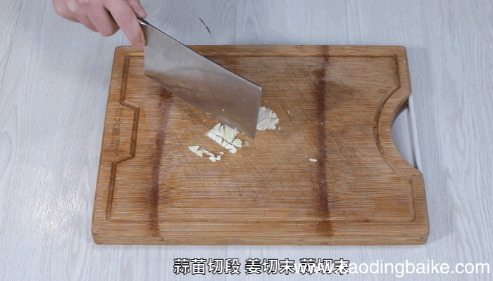 藕带炒腊肉做法藕带炒腊肉怎么做