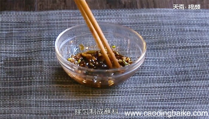 白切鸡的正宗做法怎么做 如何做正宗的白切鸡