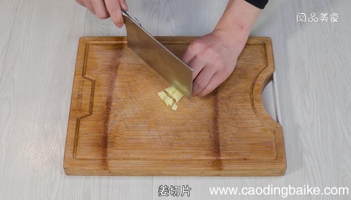 家常蒜台炒五花肉的做法 家常蒜台炒五花肉怎么做