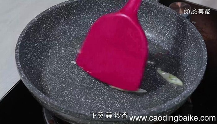 柿子椒炒香菇的做法 柿子椒炒香菇怎么做