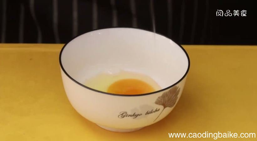 焦盐肘子怎么做 焦盐肘子做法是什么
