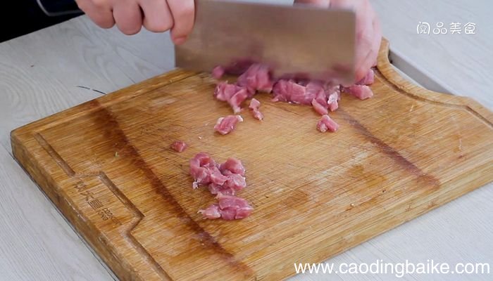 核桃炒肉丁怎么做核桃炒肉丁做法