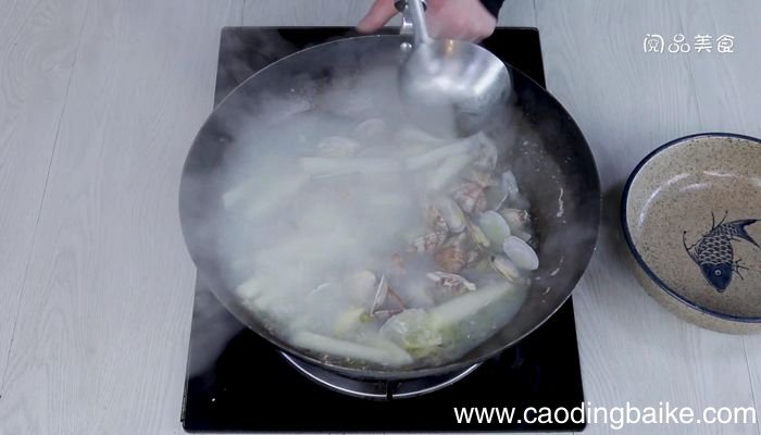 蛤蜊炖土豆家常做法蛤蜊炖土豆怎么做