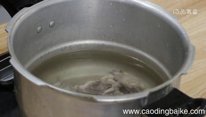 首乌鸡汤的做法 首乌鸡汤怎么做好吃