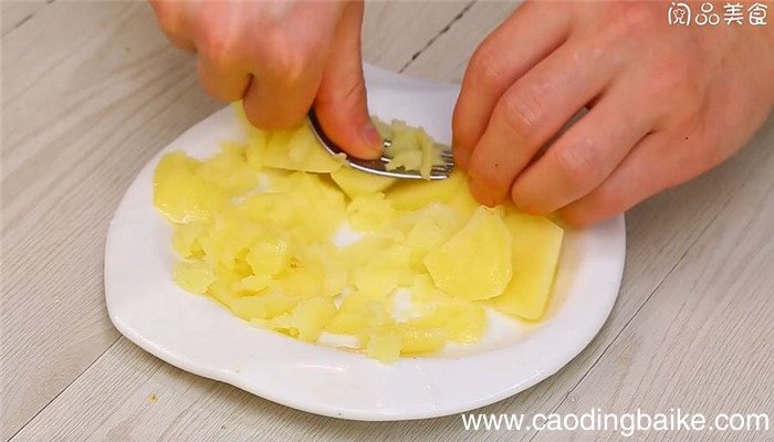土豆白菜泥怎么做 土豆白菜泥的做法