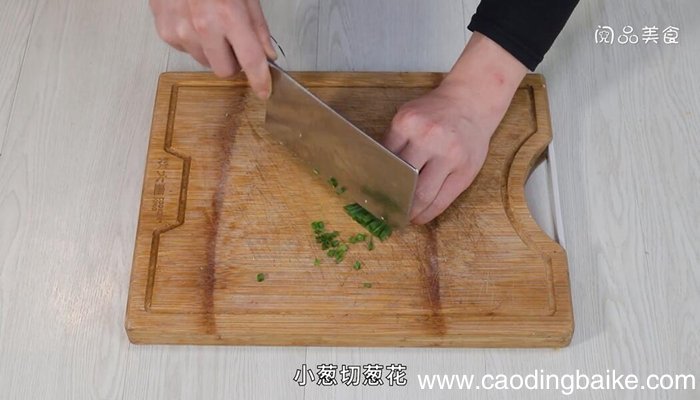 青椒茄子鸡蛋的做法 青椒茄子鸡蛋怎么做