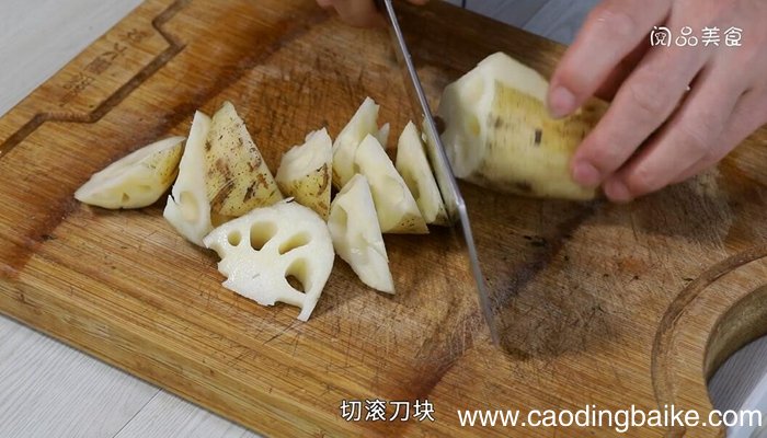 海藻莲藕排骨汤的做法 海藻莲藕排骨汤怎么做