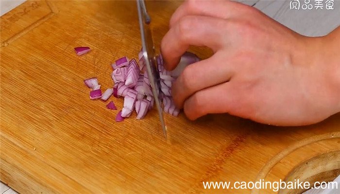 辣椒金针菇卷怎么做辣椒金针菇卷的做法