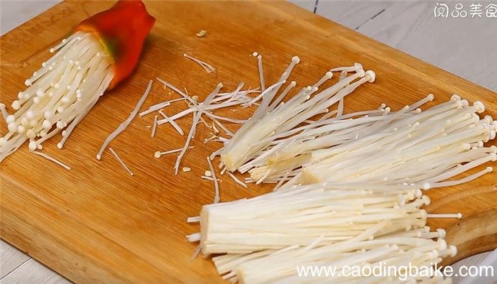 辣椒金针菇卷怎么做辣椒金针菇卷的做法