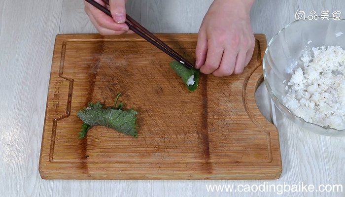 苏子叶饭团的做法 苏子叶饭团怎么做