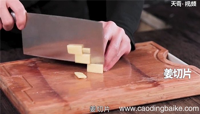 风干萝卜腊排骨汤怎么做 风干萝卜腊排骨汤的做法