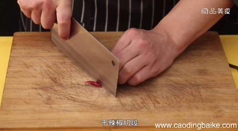 卤水鸭脖怎么做 卤水鸭脖做法是什么