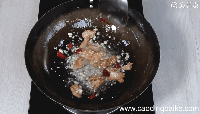 豆腐泡炒肉片的做法，豆腐泡炒肉片怎么做