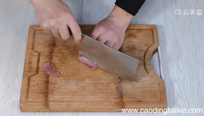 豆腐泡炒肉片的做法，豆腐泡炒肉片怎么做