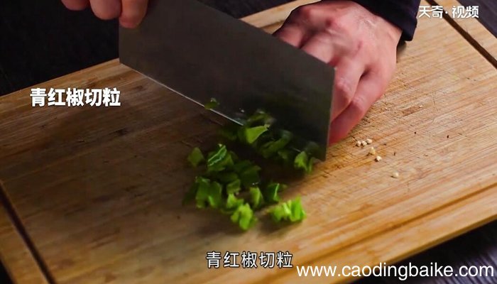 咸蛋黄烧茄子的做法 咸蛋黄烧茄子怎么做
