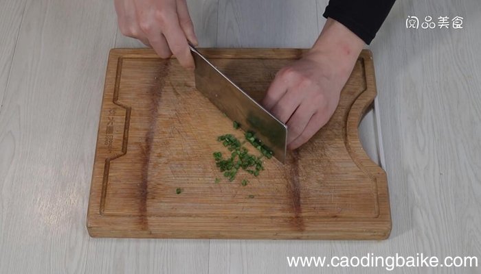 雪里蕻炖豆腐的做法 雪里蕻炖豆腐怎么做
