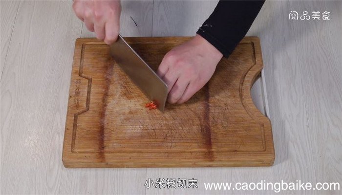 西红柿拌黄瓜的做法 西红柿拌黄瓜怎么做