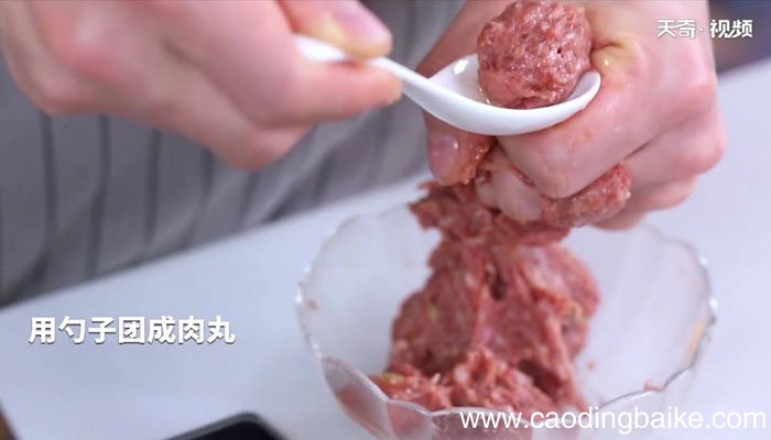 牛肉丸子面怎么做 牛肉丸子面
