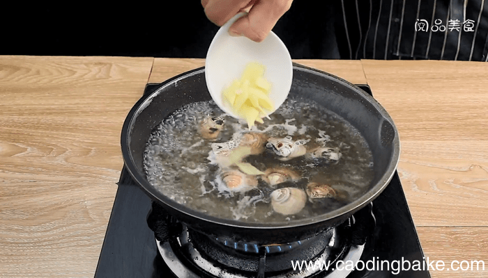 文蛤豆腐汤 文蛤豆腐汤的做法
