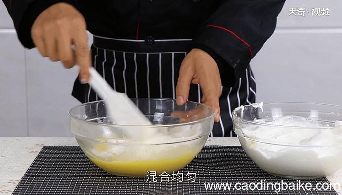 黄桃蛋糕卷的做法 黄桃蛋糕卷怎么做