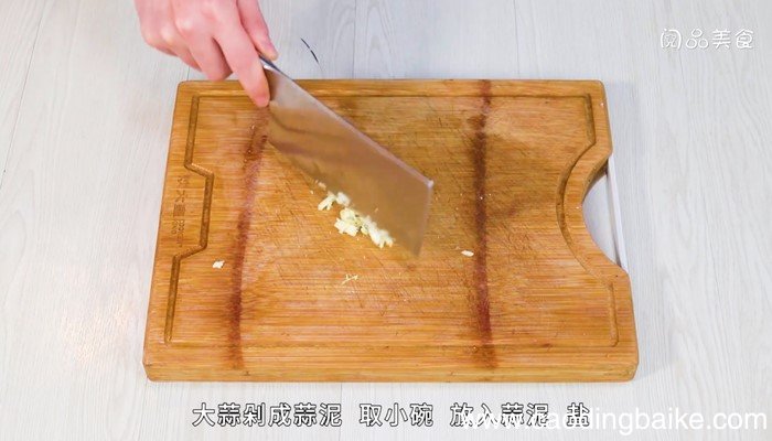 双粉蒸槐花的做法 双粉蒸槐花怎么做
