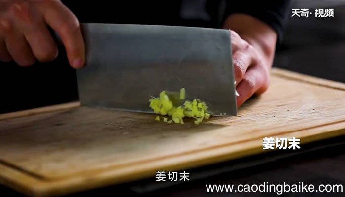 蒿子炒香干怎么做 蒿子炒香干
