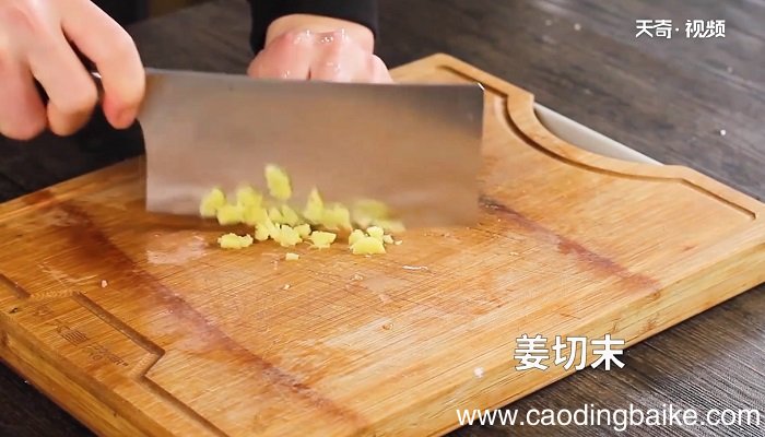汆烫酥肉怎么做 汆烫酥肉咋做