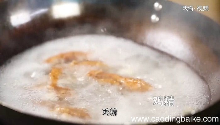 汆烫酥肉怎么做 汆烫酥肉咋做