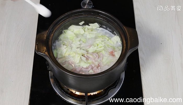 包菜瘦肉粥怎样煮 包菜瘦肉粥的做法