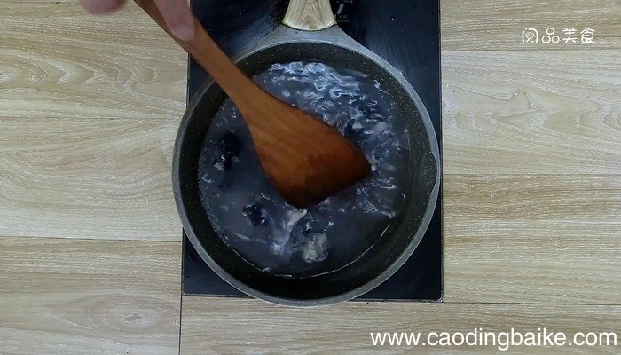 阿胶乌鸡汤 阿胶乌鸡汤怎么做好吃