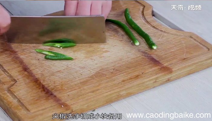 青椒炒鸡蛋的做法 青椒炒鸡蛋怎么做