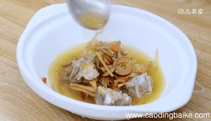 黄花菜排骨汤的做法 黄花菜排骨汤怎么做好吃