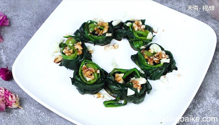 香拌菠菜球怎么做 香拌菠菜球