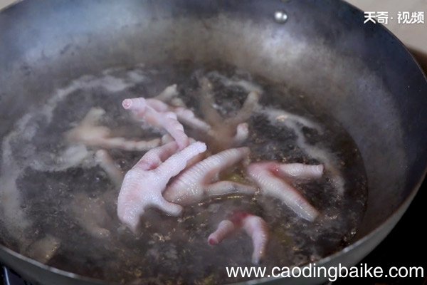 叉烧酱蒸凤爪做法 鸡爪怎么做好吃