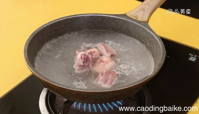 萝卜银鱼大骨汤的做法 萝卜银鱼大骨汤怎么做好吃